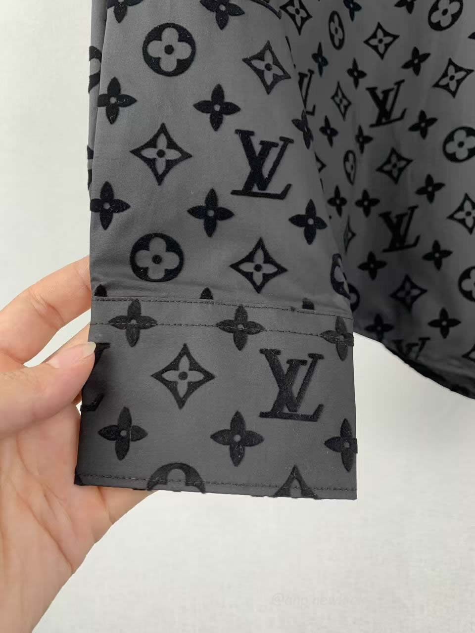 Louis Vuitton Lv Monogram Shirt (7) - www.newkick.org